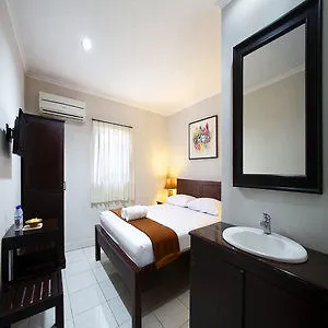 Gana 2* Legian